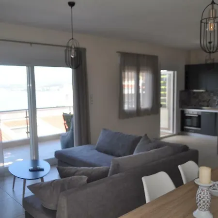 펜션 Markellas Summer House *